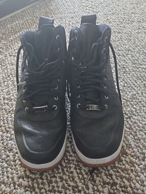 Men's Black High-Top Lace-Up Sneakers with White Midsole
